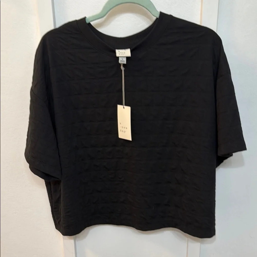 A New Day Black Short Sleeve Tee - Picture 1 of 4